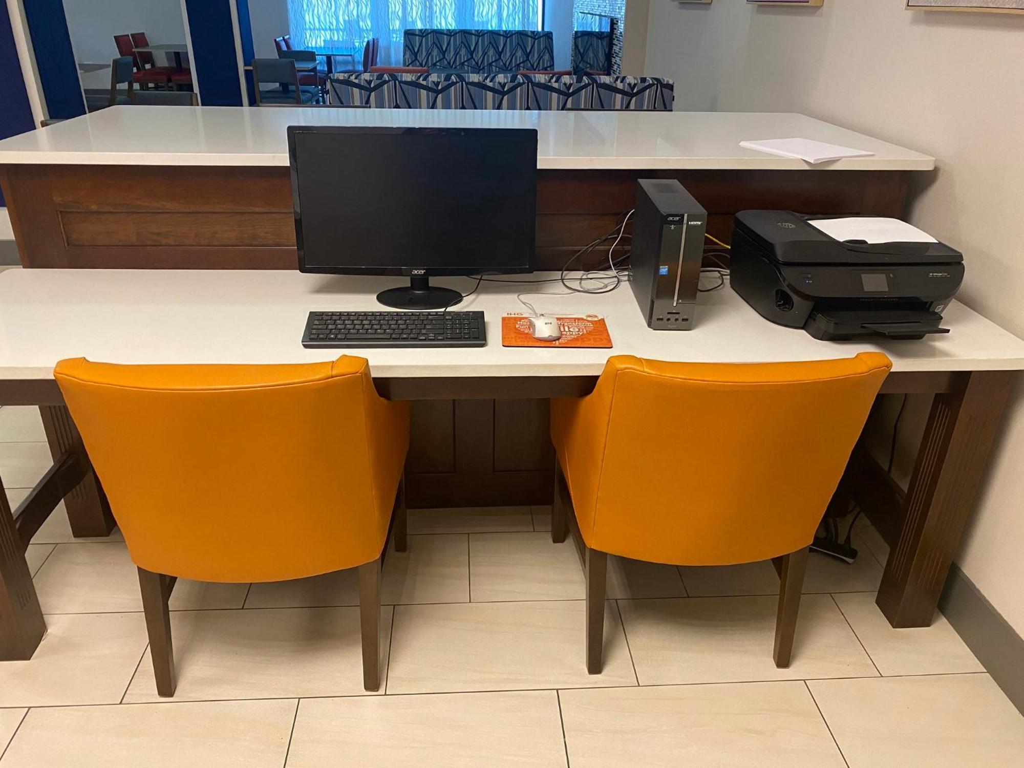 Holiday Inn Express & Suites Dyersburg By Ihg Luaran gambar