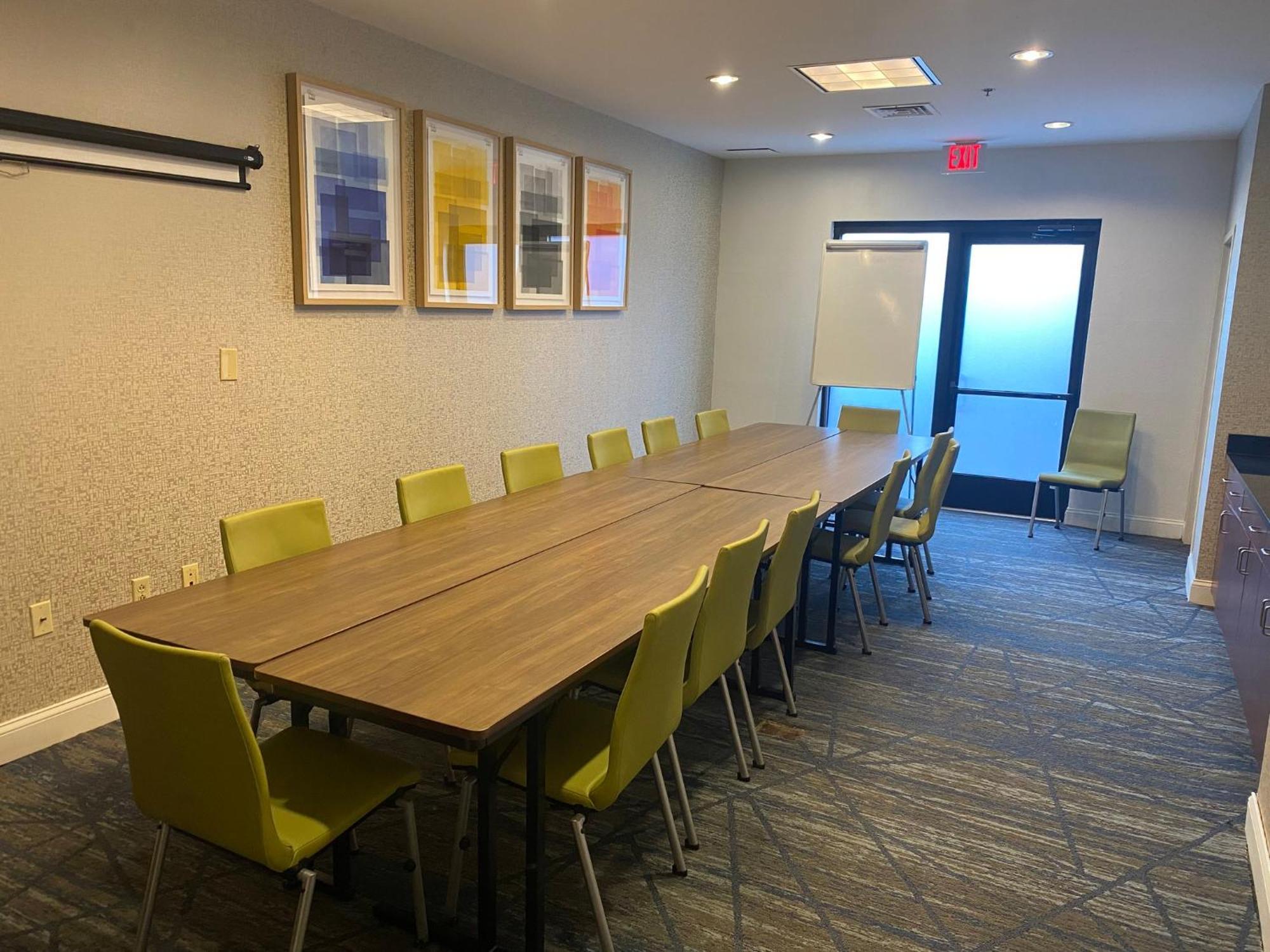 Holiday Inn Express & Suites Dyersburg By Ihg Luaran gambar