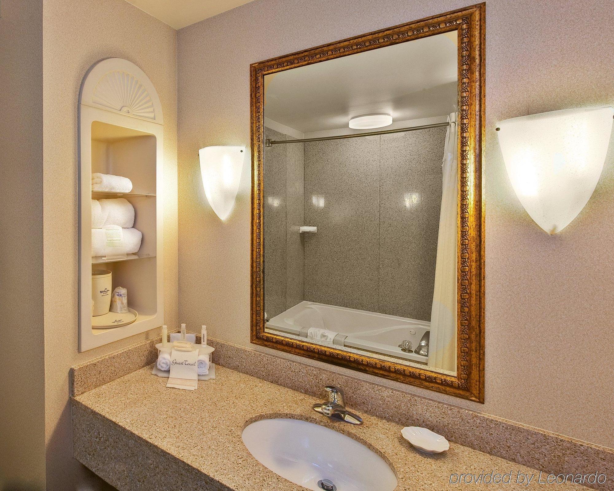 Holiday Inn Express & Suites Dyersburg, An Ihg Hotel Bilik gambar