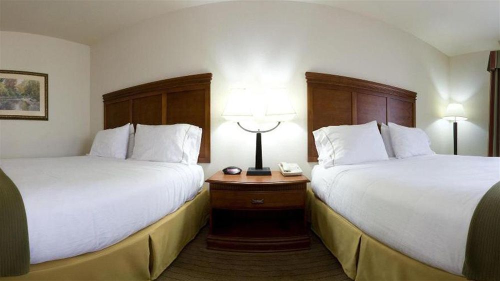 Holiday Inn Express & Suites Dyersburg By Ihg Luaran gambar