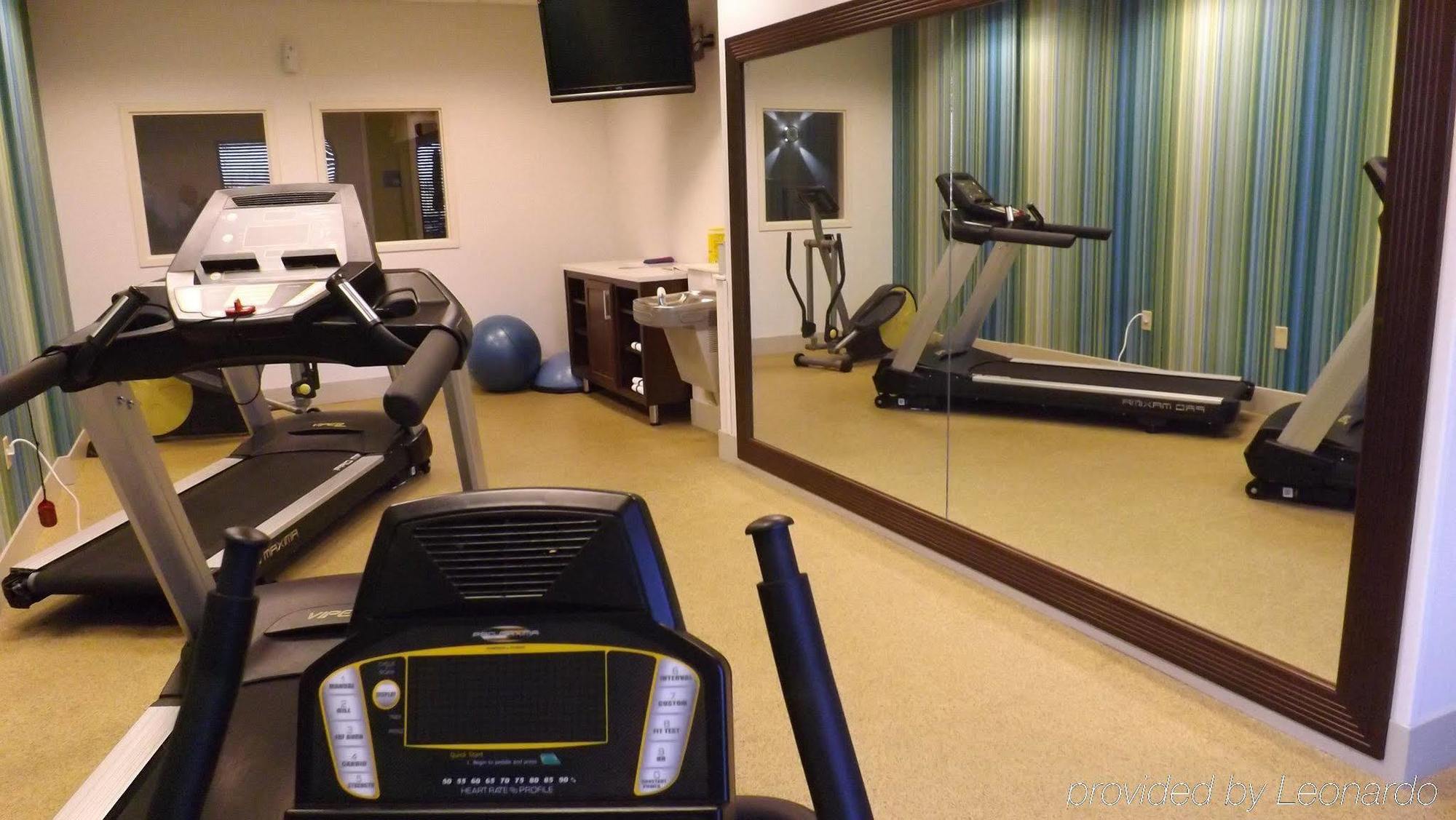 Holiday Inn Express & Suites Dyersburg By Ihg Luaran gambar