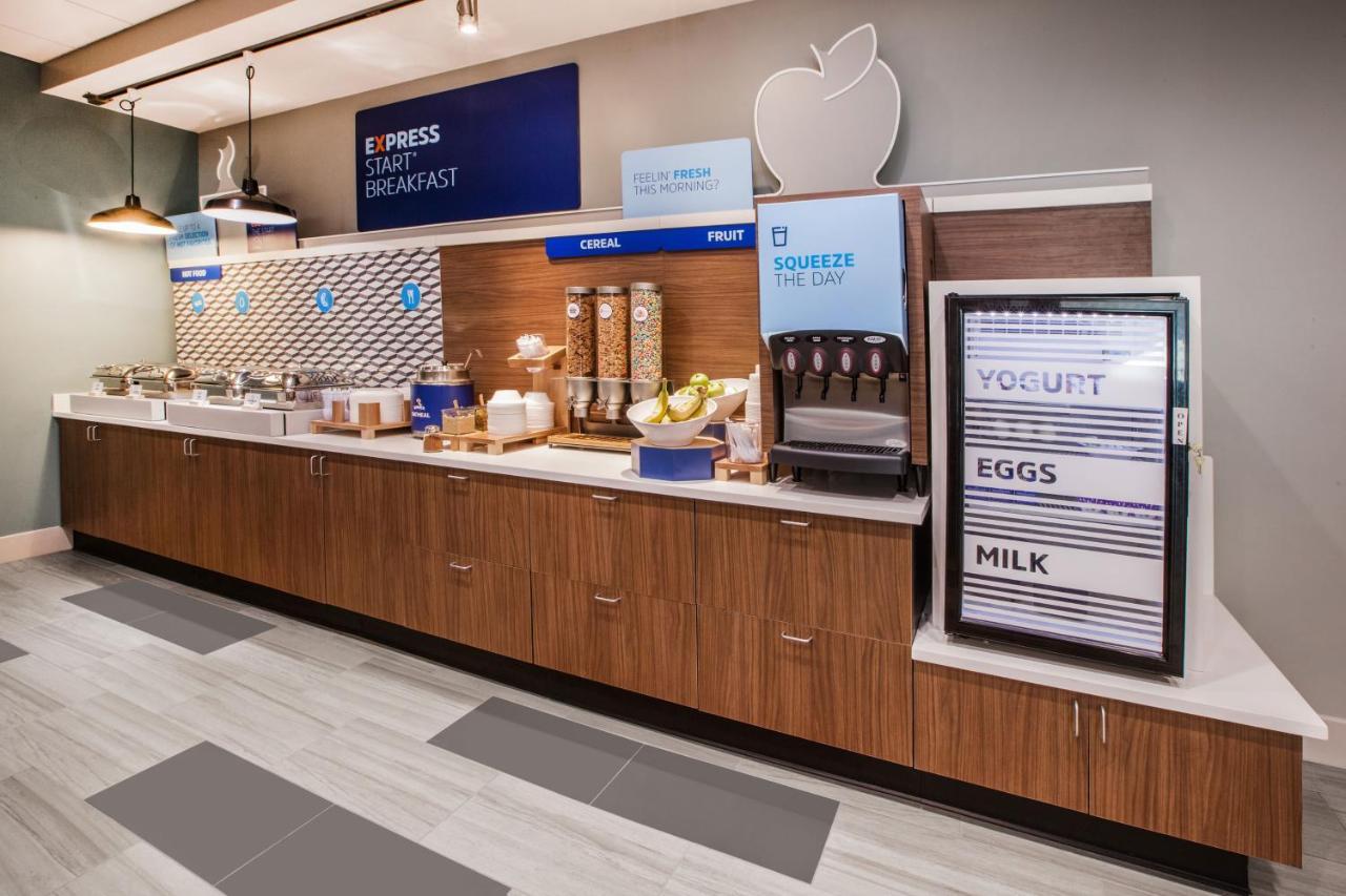 Holiday Inn Express & Suites Dyersburg By Ihg Luaran gambar
